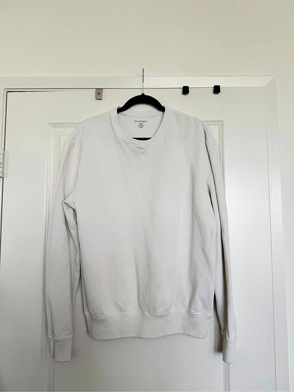 St. George Crewneck Sweatshirt in White